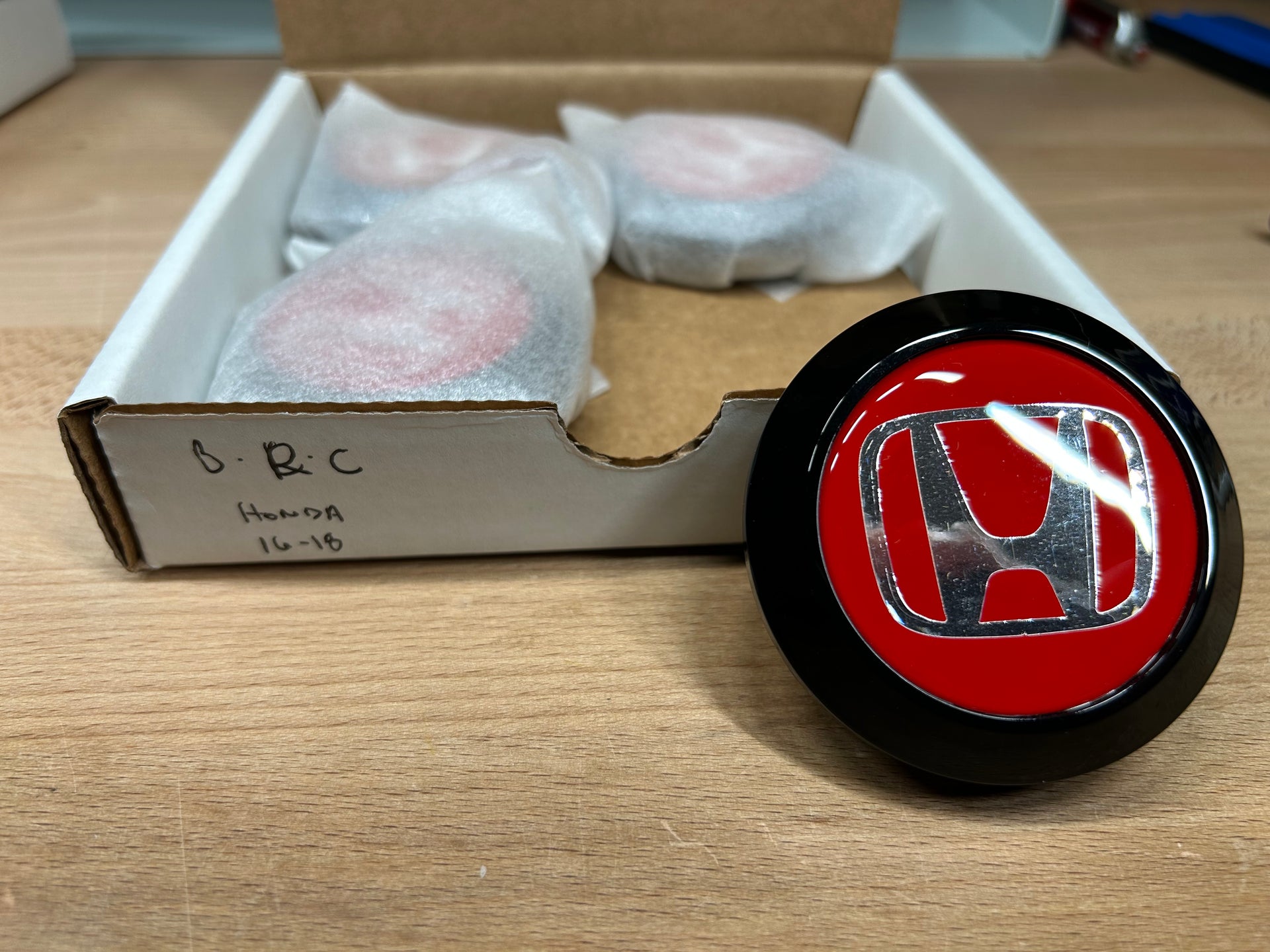 Clearance Honda logo Enkei center cap, black with red chrome logo