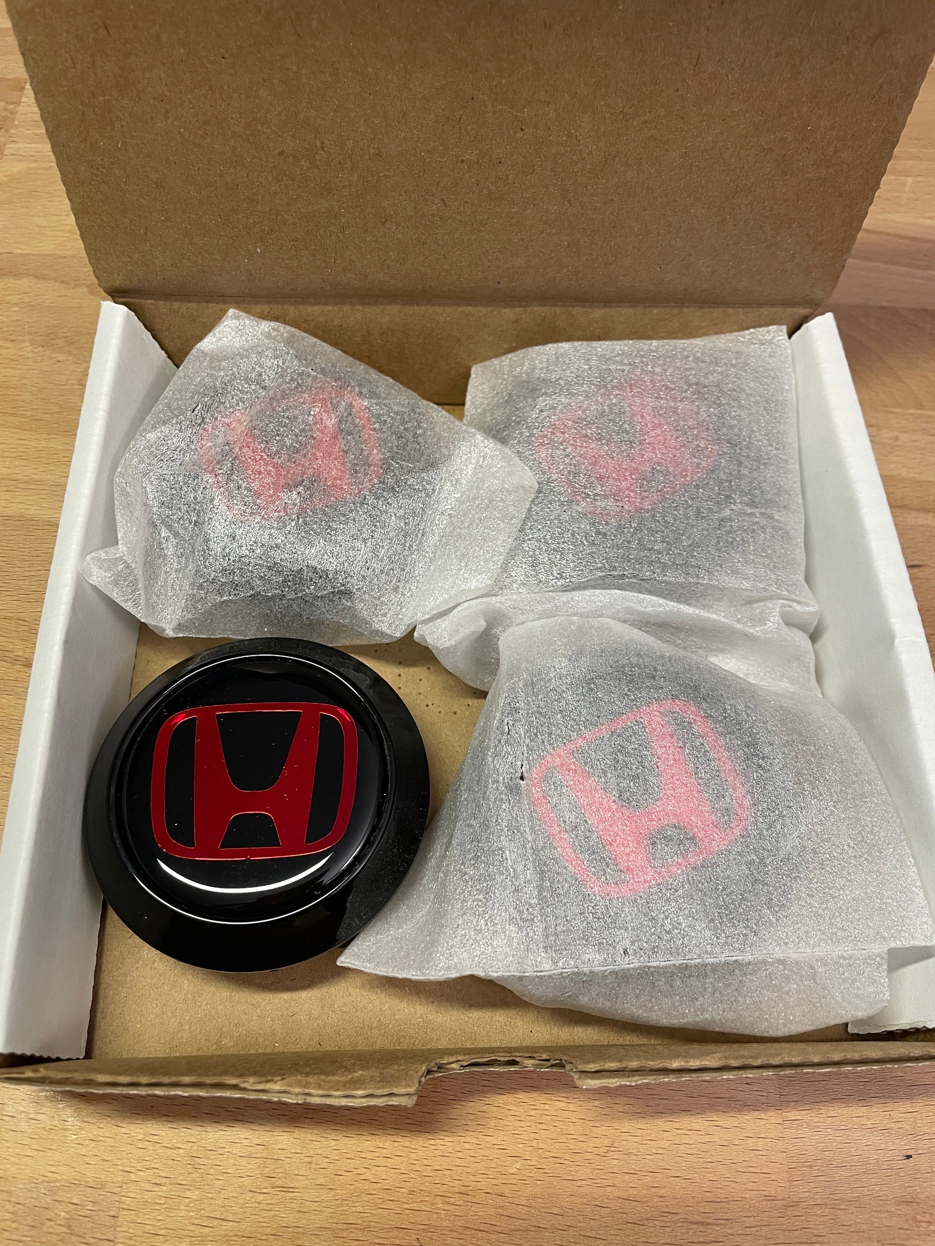 Clearance Honda logo Enkei center cap, 15x7, black with red mirror logo